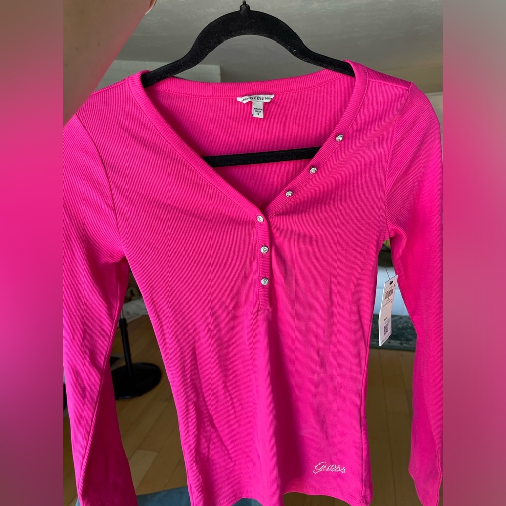 Guess hot pink long sleeve shirt. Size small.